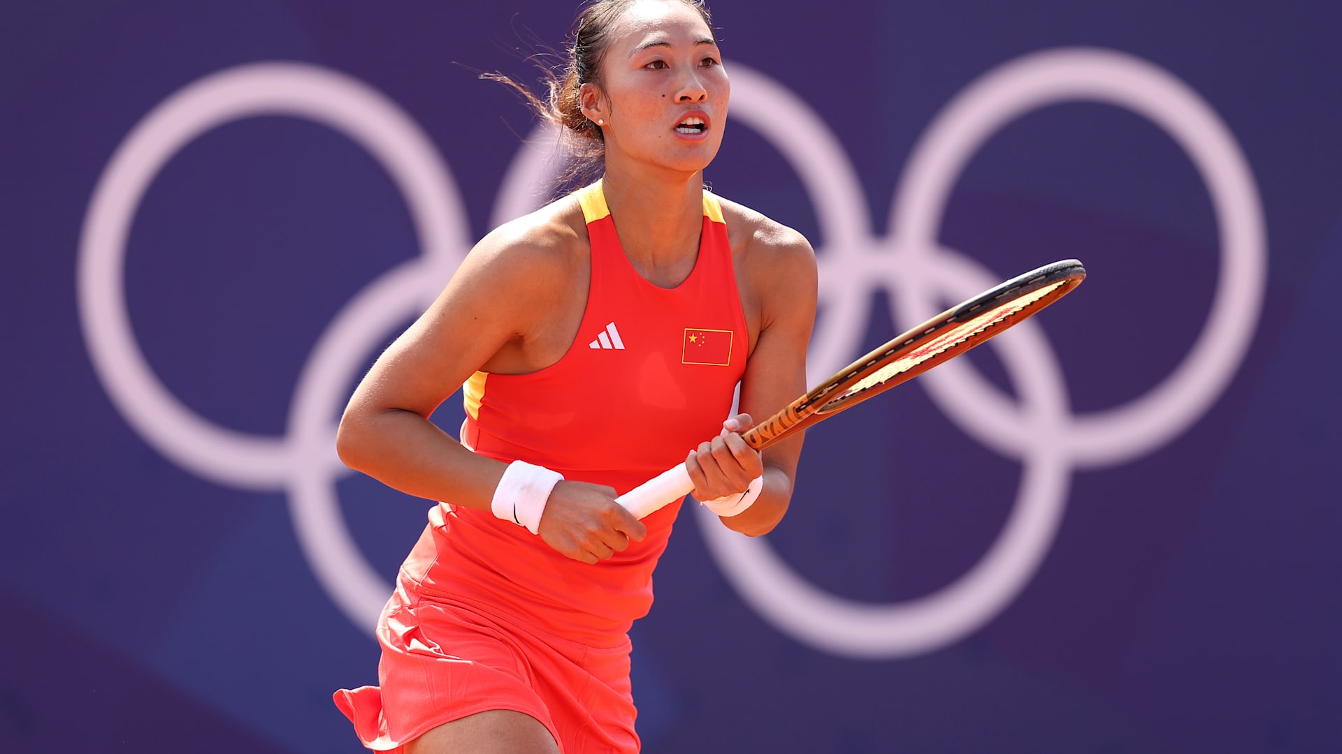 2024年巴黎奥运会网球：“左右”开弓！王欣瑜、王曦雨挺进第二轮，郑钦文送对手“黄金蛋”