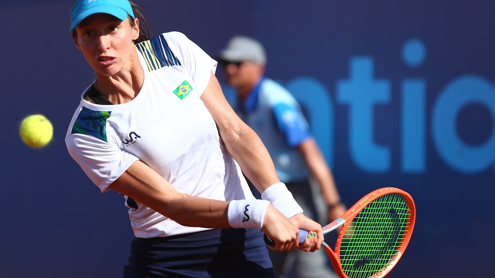 Nova dupla, mesmo objetivo: Luisa Stefani de olho em outra medalha no tênis em Paris 2024