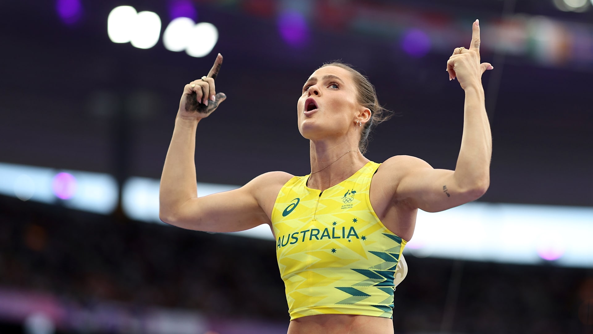Paris 2024 athletics: Australia's Nina Kennedy soars to Olympic gold in women's pole vault
