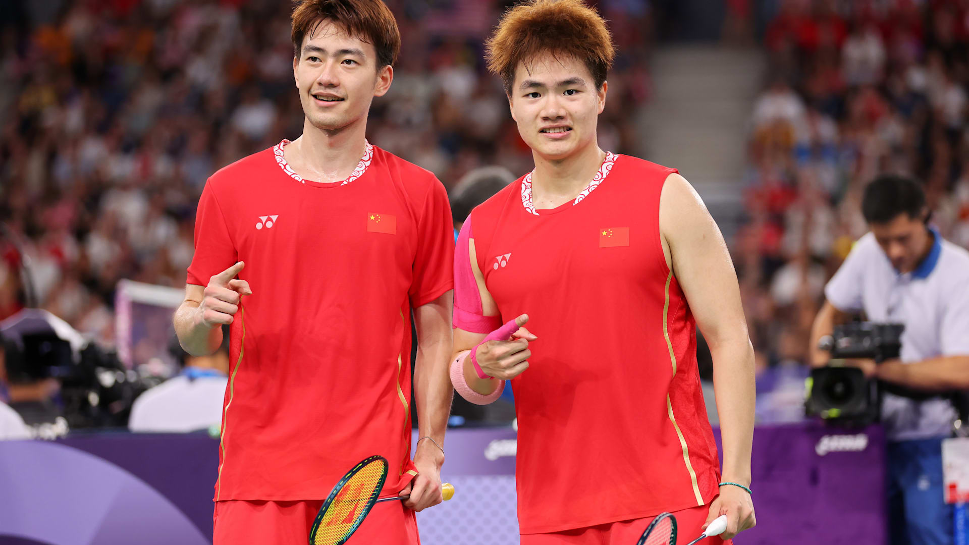 🏸梁伟铿/王昶2-0打败印尼组合晋级半决赛