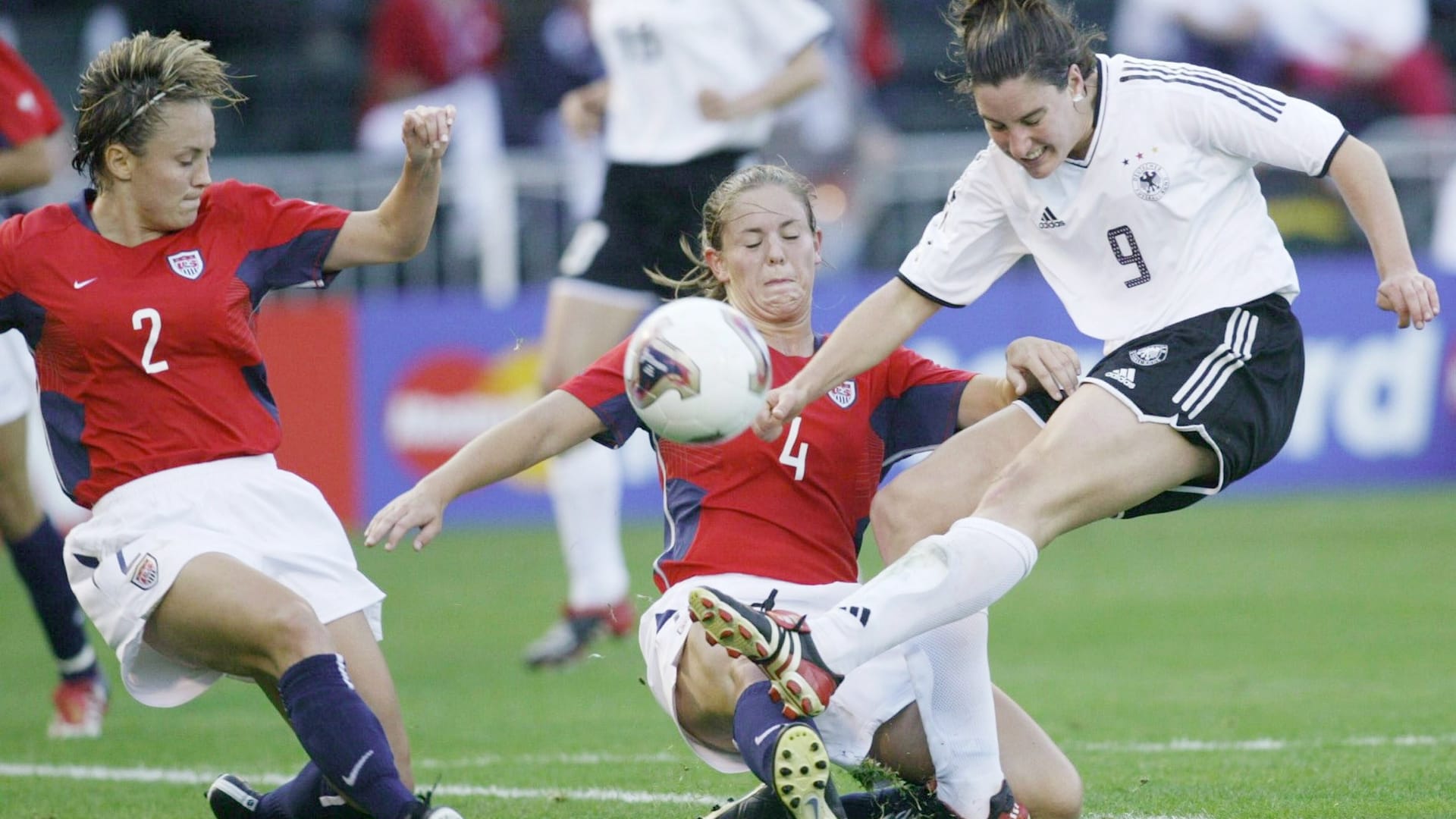 Frauenfußball bei Paris 2024: Deutschland - USA, die 5 größten Duelle