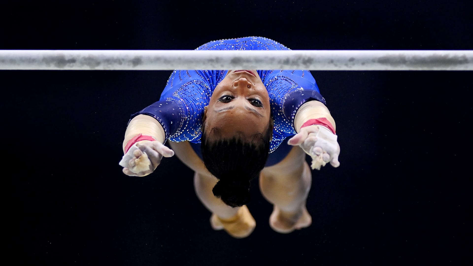 Lorrane Oliveira é a peça da engrenagem na ginástica artística brasileira em Paris 2024 