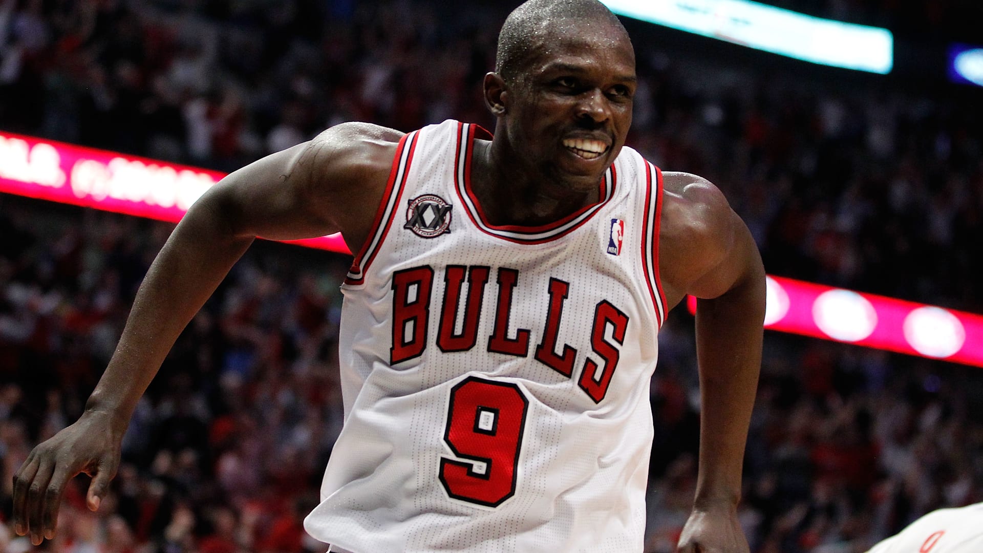 NBA球星罗尔·邓如何为南苏丹的和平铺路