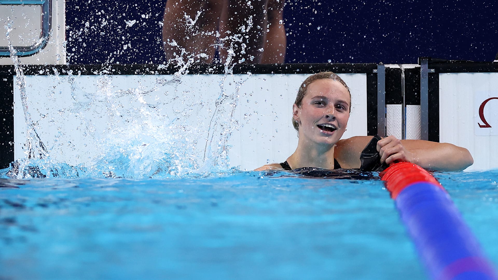 Paris 2024 swimming: World record holder Summer McIntosh wins first Olympic gold in 400m individual medley ahead of Grimes, Weyant