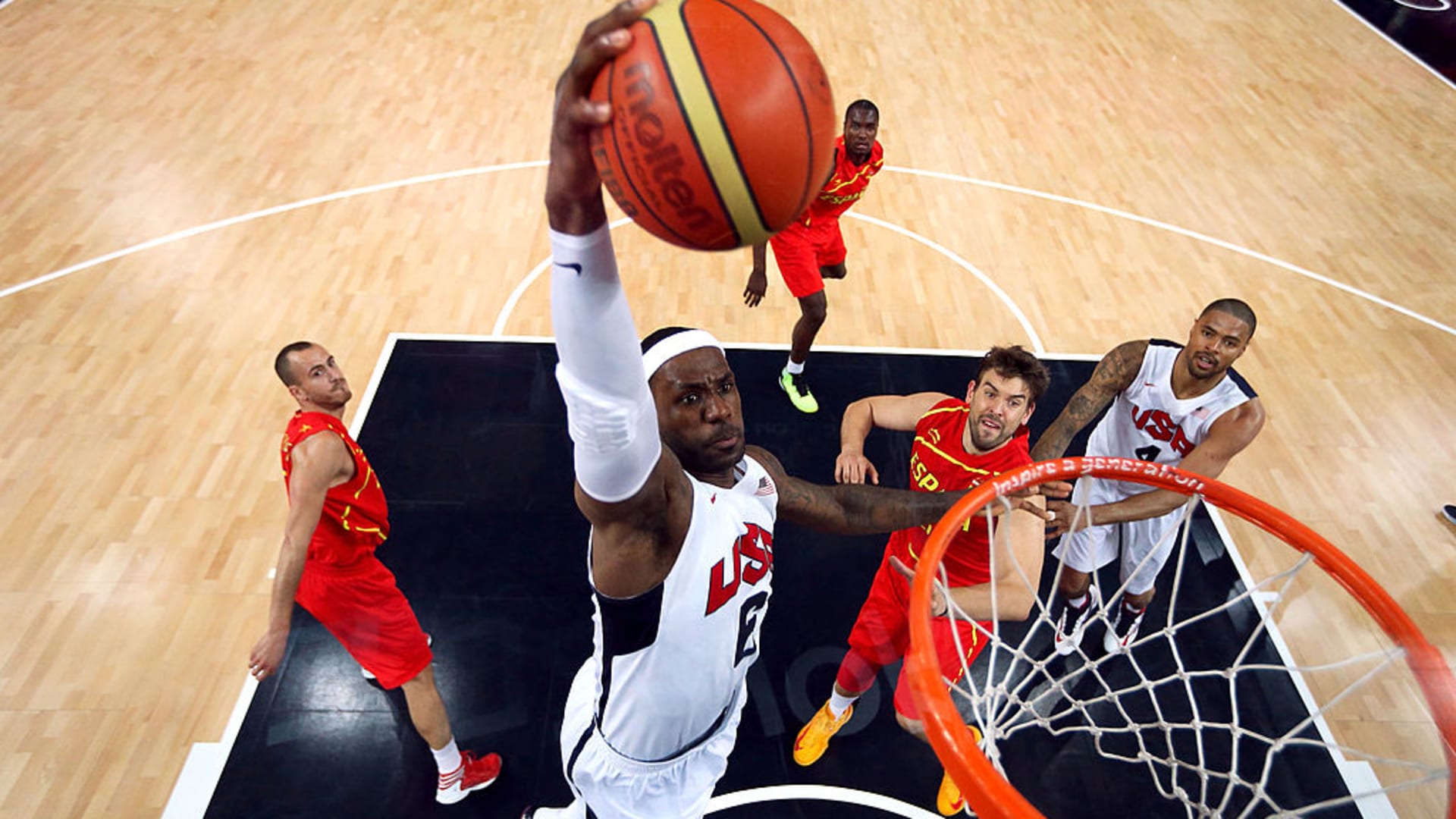 Париж-2024 | Баскетбол: станет ли сборная США с Леброном Джеймсом «командой мечты»?