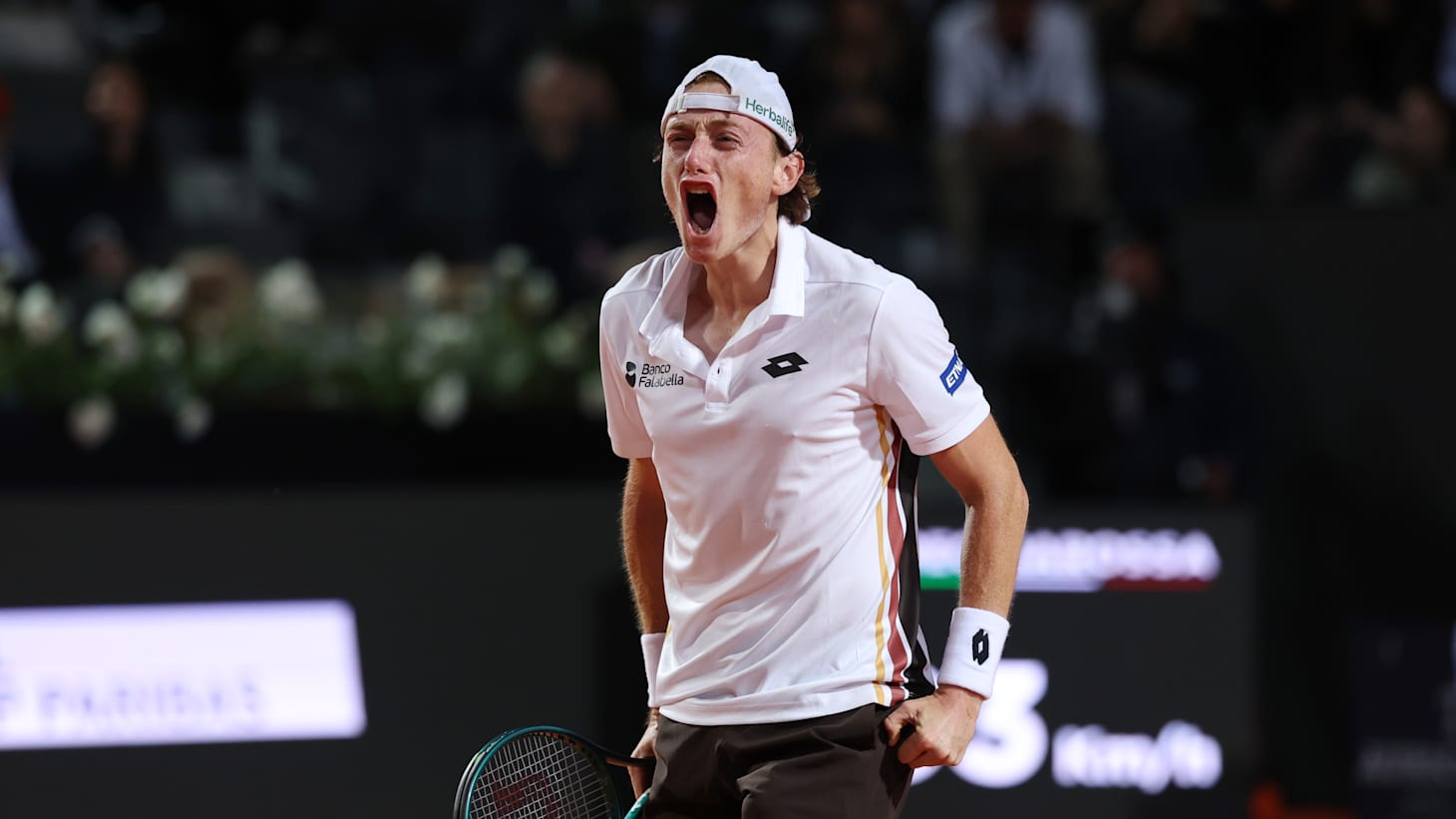 Tenis · Ignacio Buse logra la mayor victoria de su carrera antes de debutar  en Roland Garros