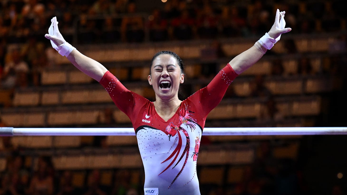 Former gymnast Kim Bui on her battle with bulimia: 