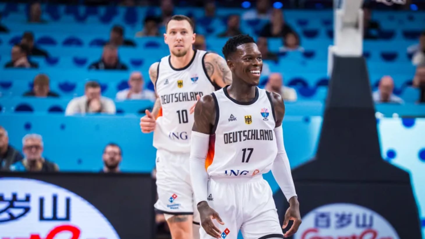 Dennis Schro?der and Daniel Theis at EuroBasket Semifinals 2025