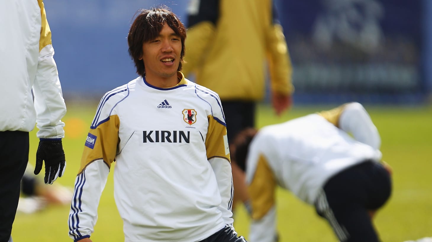 横浜FC 2022 中村俊輔 現役ラストモデル オーセンティック L 【公式通販】