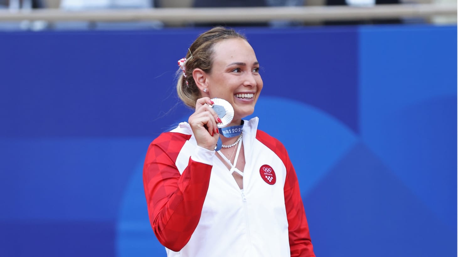 Olympic silver medallist Donna Veki? 