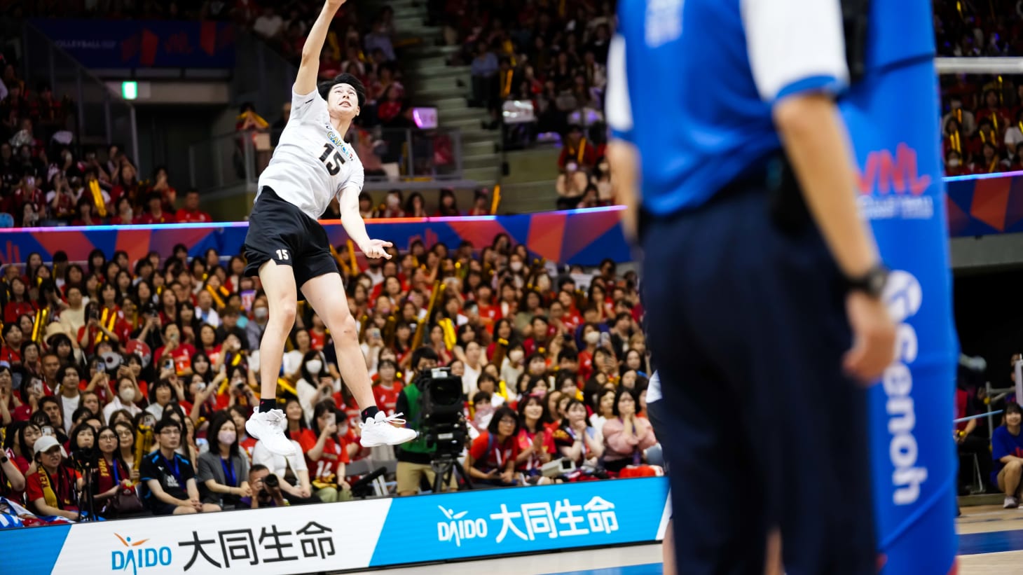 燃えたぎるものがあった」甲斐優斗リリーフサーブ一撃で流れ変えるVNL25