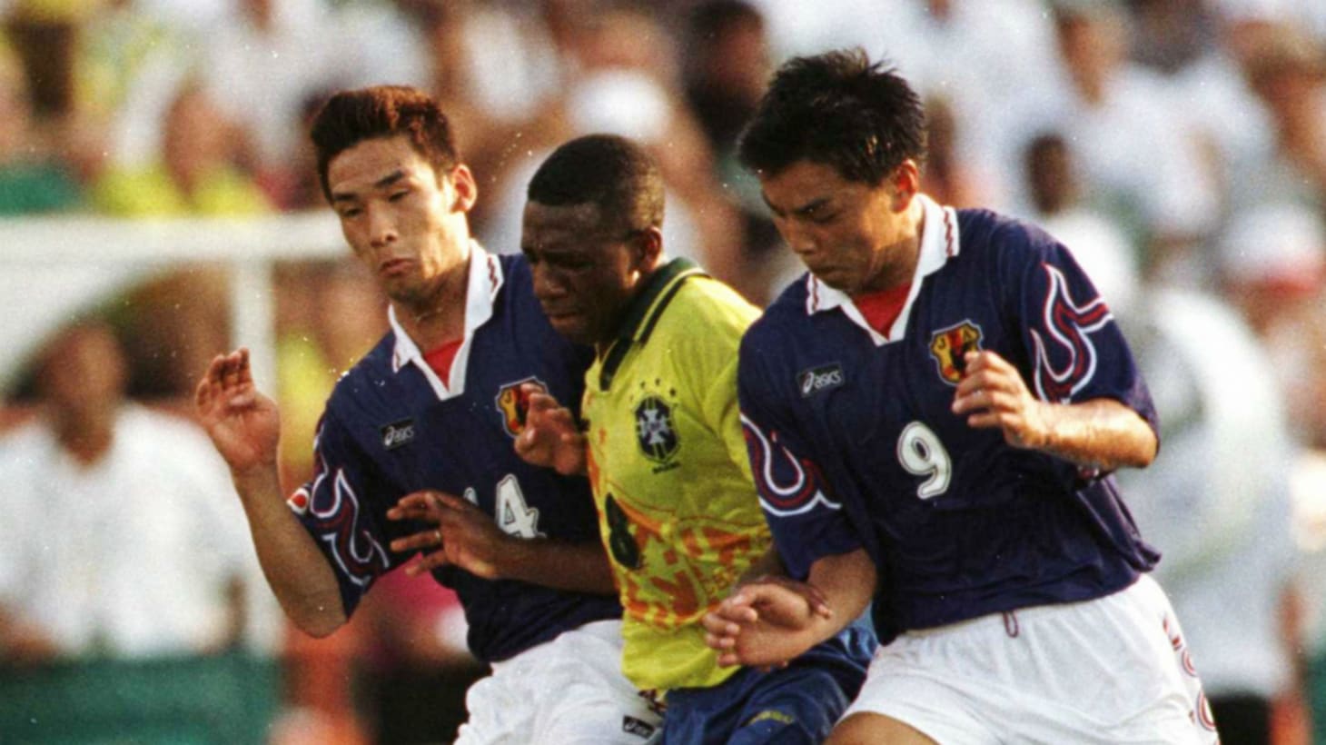 オリンピックのサッカーには、ドラガン・ストイコビッチや