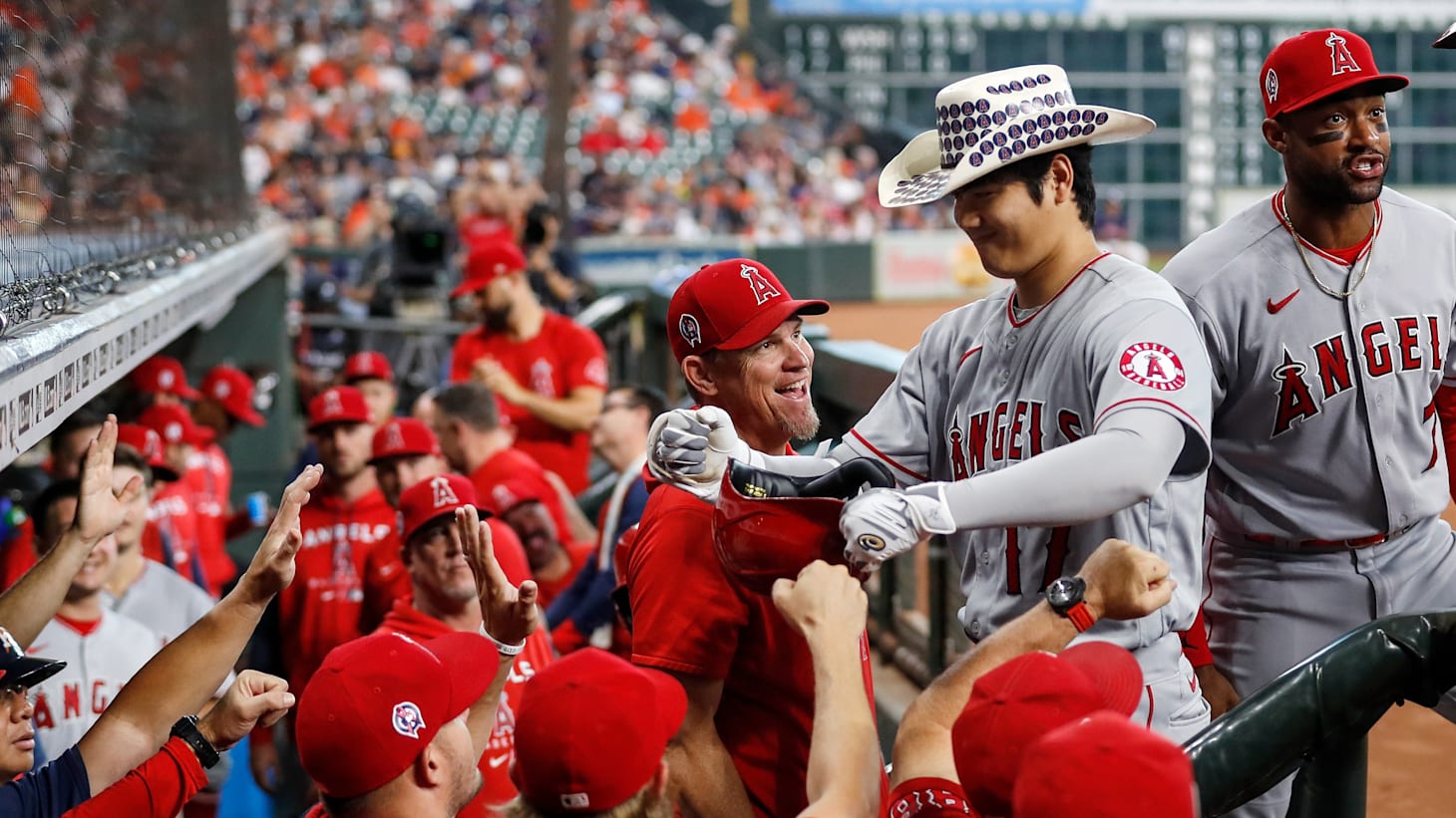 大谷翔平2022ToppsSeries2SPエンゼルス MLB】エンゼルス大谷翔平が先制の34号2ラン含む2安打…チームは5