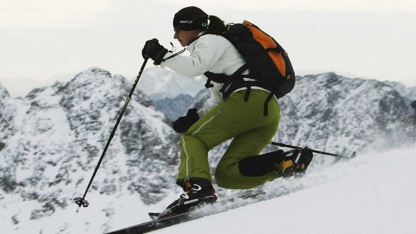 What is Telemark? a guide to the skiing technique | Olympic Channel
