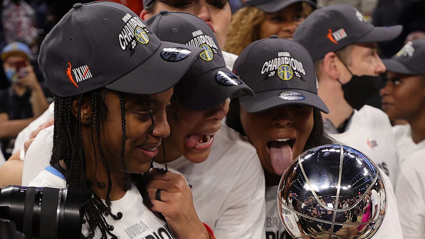 Chicago Sky crowned WNBA champions for first time