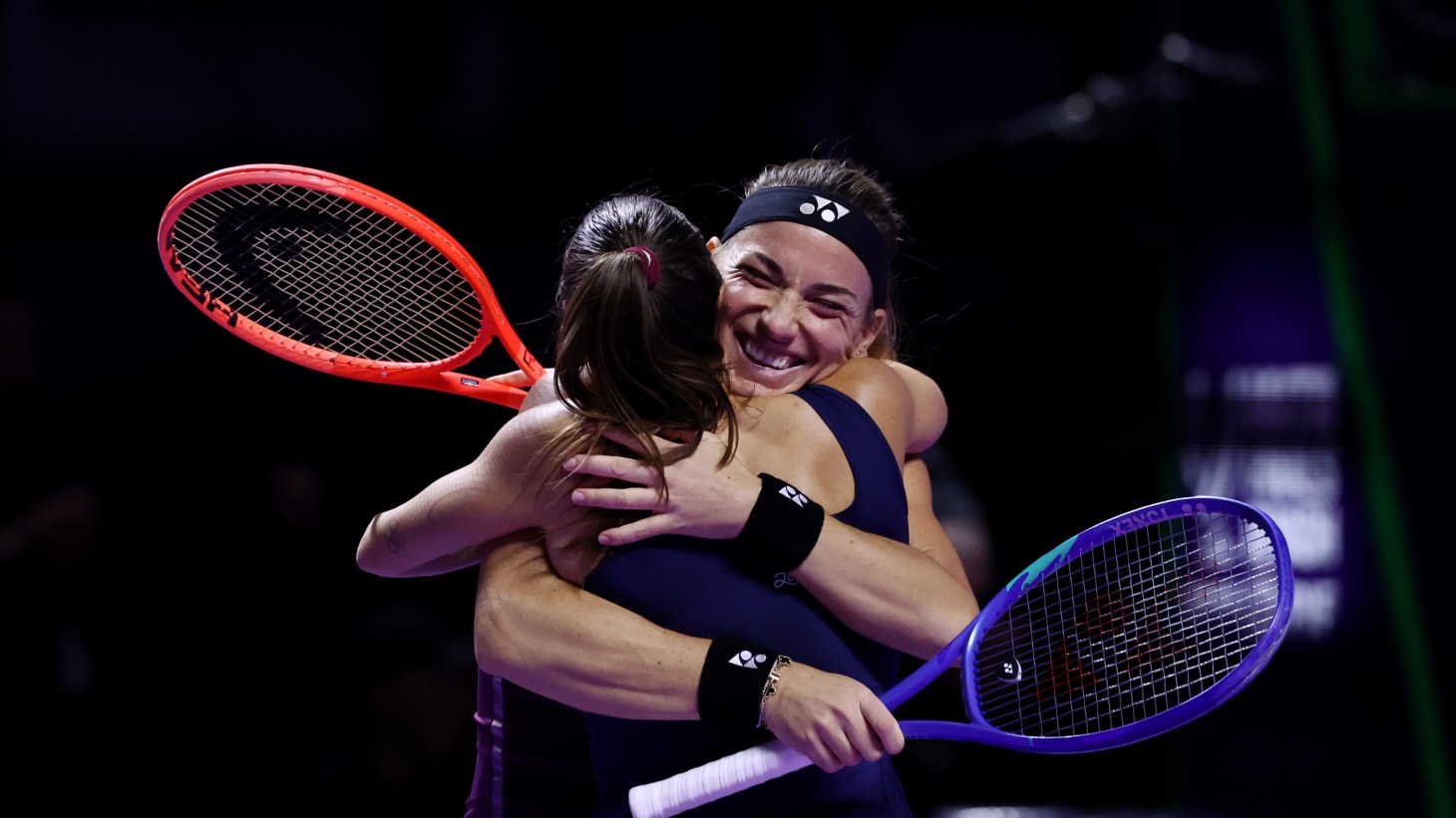 Luisa Stefani e Timea Babos