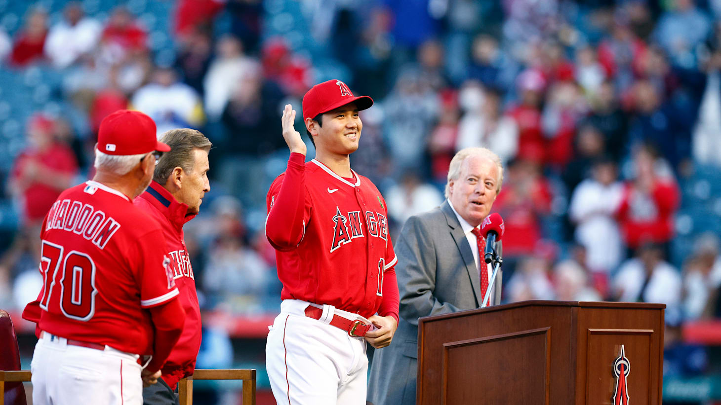 MLB】大谷翔平のMVP受賞セレモニーが開催…試合はエンゼルスが大勝