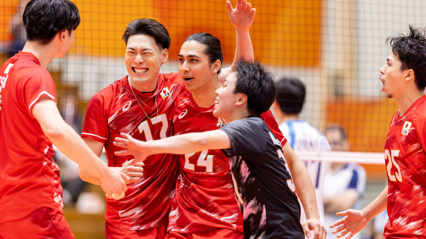 バレーボール 今日 の試合 男子