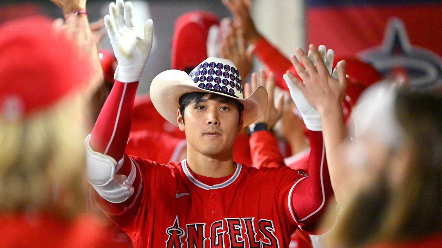MLB】エンゼルス大谷翔平が9回に起死回生の同点弾2ホーマー8打点の活躍