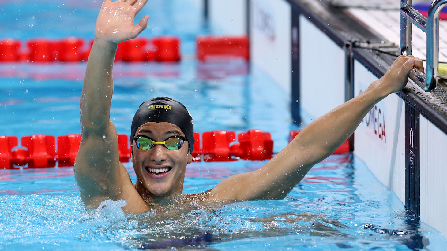 瀬戸大也選手サイン入りBOSE NC 700 LUXE SILVER 男子200m個人メドレー7位の瀬戸大也は悔しさ滲ませながらも「有意義な
