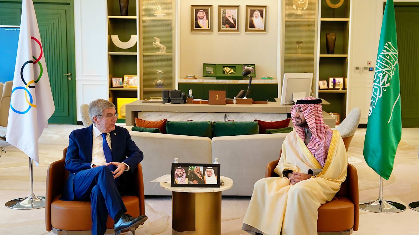 El presidente del COI con el presidente del CON de Arabia Saudita