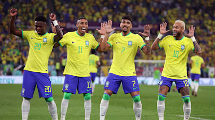 サッカー】カタールW杯R16：ブラジルが韓国を4-1で圧倒準々