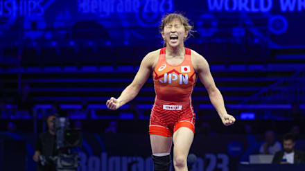 レスリング日本代表シングレット 須﨑優衣、櫻井つぐみ、鏡優翔がメダル確定でパリ2024日本代表内定