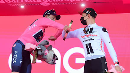 Who is Tao Geoghegan Hart 2020 Giro d Italia champion profiled