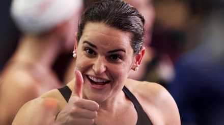 Kaylee McKeown surges ahead of Regan Smith on final day in Carmel