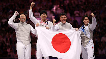 男子フルーレ団体3大会ぶりのメダル、悲願の金！パリ2024フェンシング