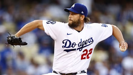 ト*モ様 ロサンゼルス・ドジャース クレイトンカーショウ選手サインボール カーショーが史上20人目の3000奪三振！ ドジャースのレジェンド