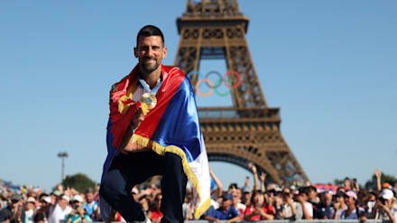 パリ2024から1年 感動のメダル獲得の瞬間10選