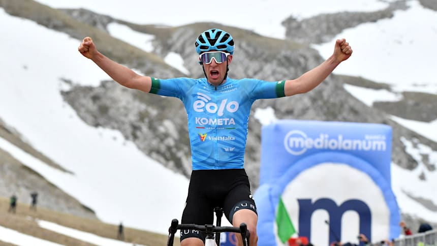 Davide Bais celebrates winning stage 7