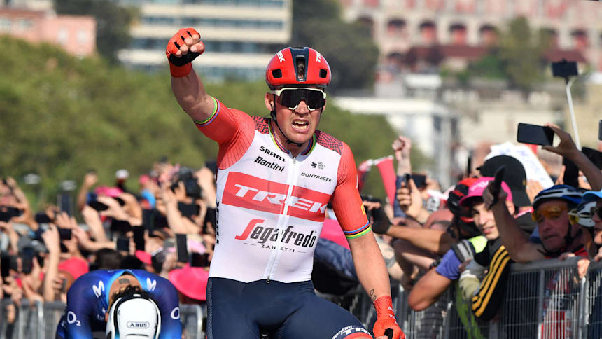 Mads Pedersen celebrates winning stage 6 at 2023 Giro d'Italia