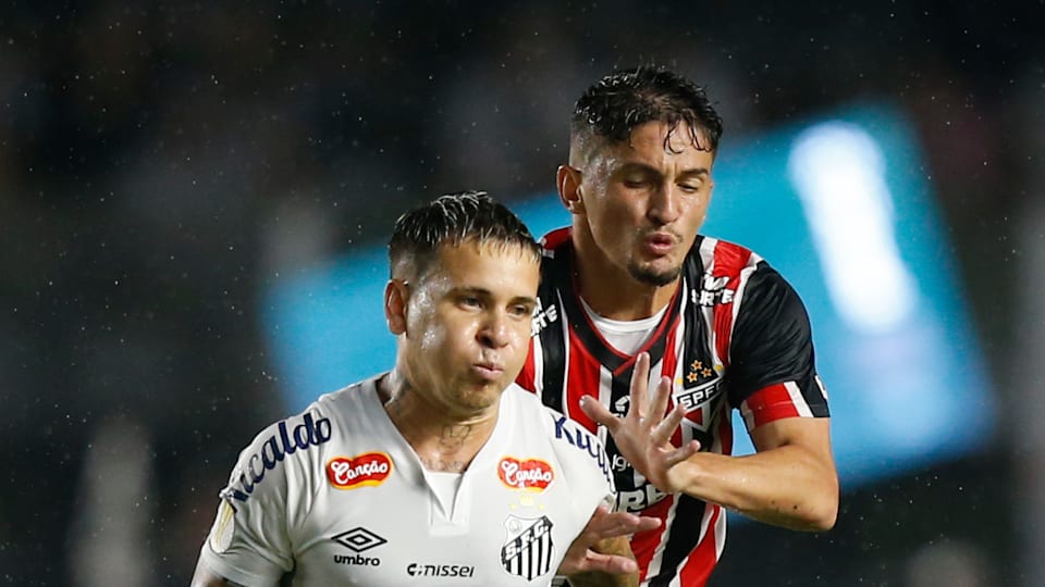 CLÁSSICO! São Paulo x Santos no Morumbi: onde assistir e escalações