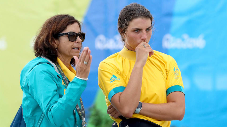 Selon Myriam Fox-Jérusalmi, médaillée olympique et entraîneure de canoë : "Le monde a besoin de plus de femmes entraîneures"
