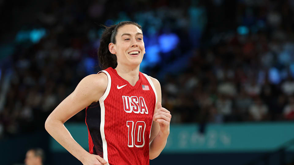 Breanna Stewart 