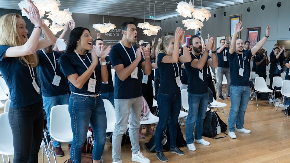 Les jeunes leaders du CIO participent, aux côtés de start-ups et chefs d'entreprise de la région, au tout premier "createathon" du CIO