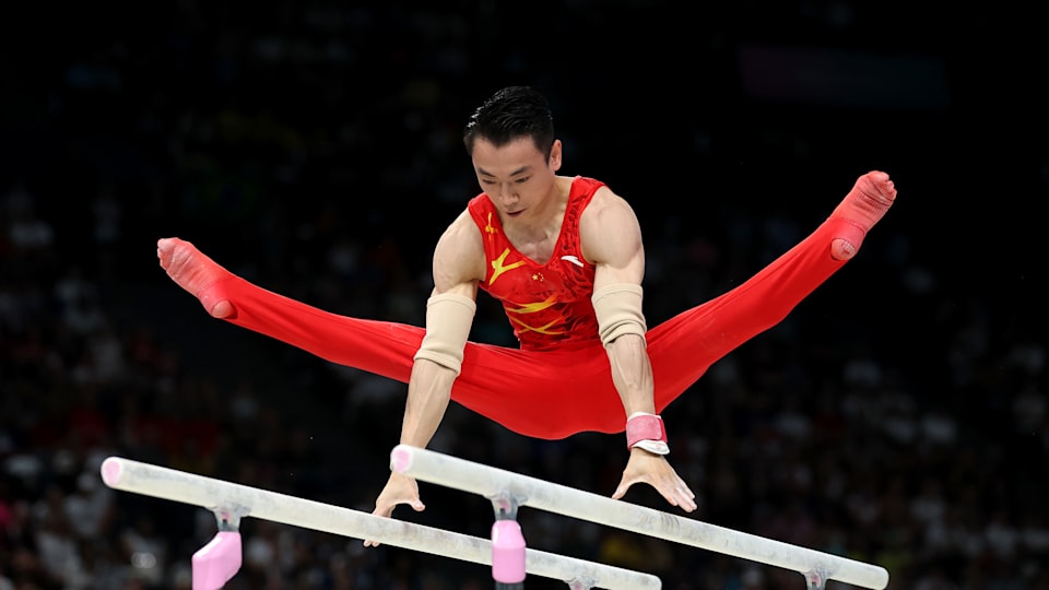 大人気新品  gymnastics: 2024 Paris Zou consecutive third wins Jingyuan コレクション
