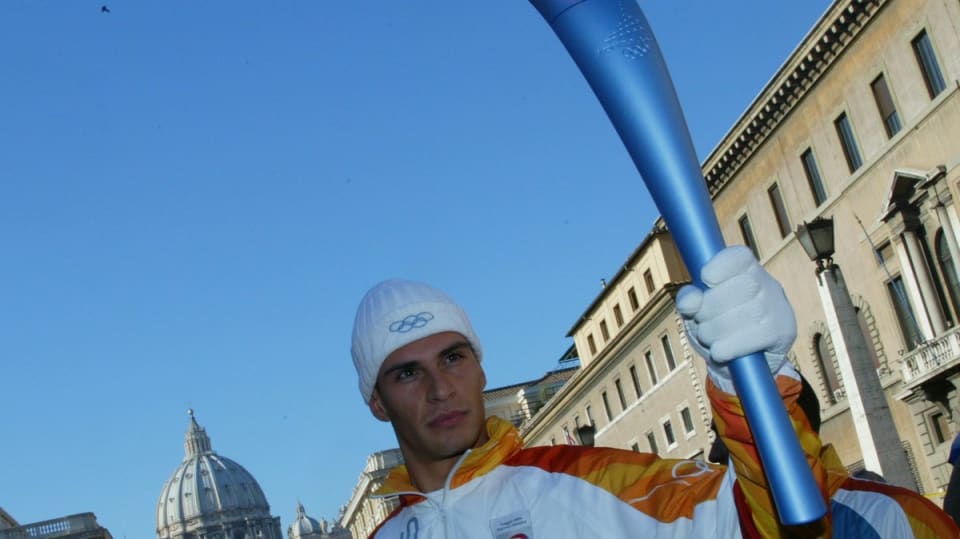 Foto del Tedoforo con la Torcia di Torino 2006