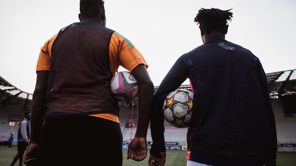 Journée internationale du sport au service du développement et de la paix 2022 : comment le sport peut aider et protéger les personnes déplacées de force