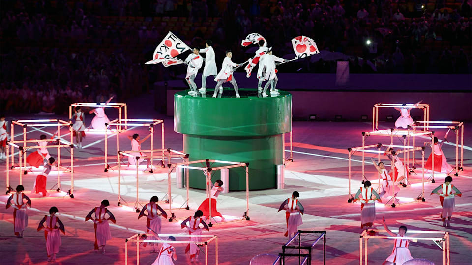 Japanese schoolchildren invited to pick the Tokyo 2020 mascot!