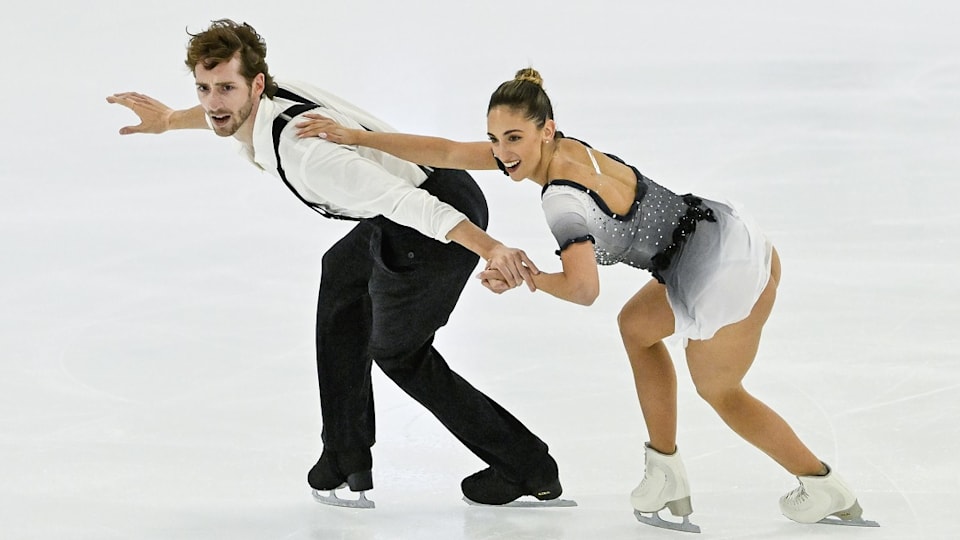 Insieme Del Manifesto Pattinaggio Di Figura Di Competizione Sportiva, Pattino Bianco, Stampa - Foto 10