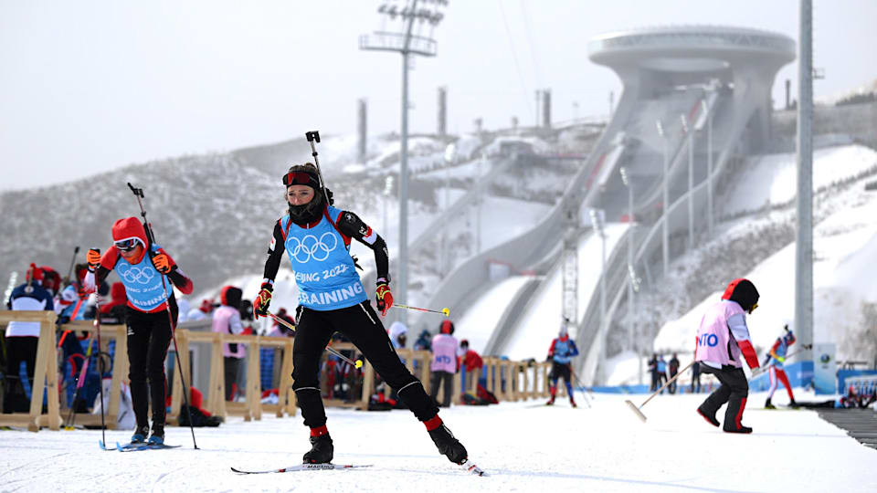 Les entraînements sont en cours sur les sites de Beijing 2022 alors que la moitié des athlètes sont déjà arrivés