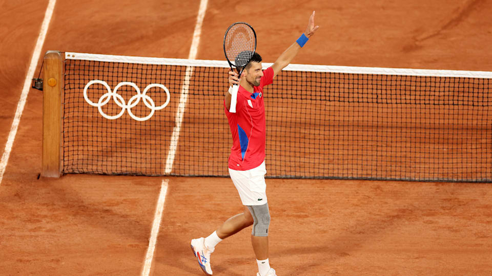 Paris 2024 Olympics Tennis top seeds Novak Djokovic and Iga Swiatek ease into singles second round