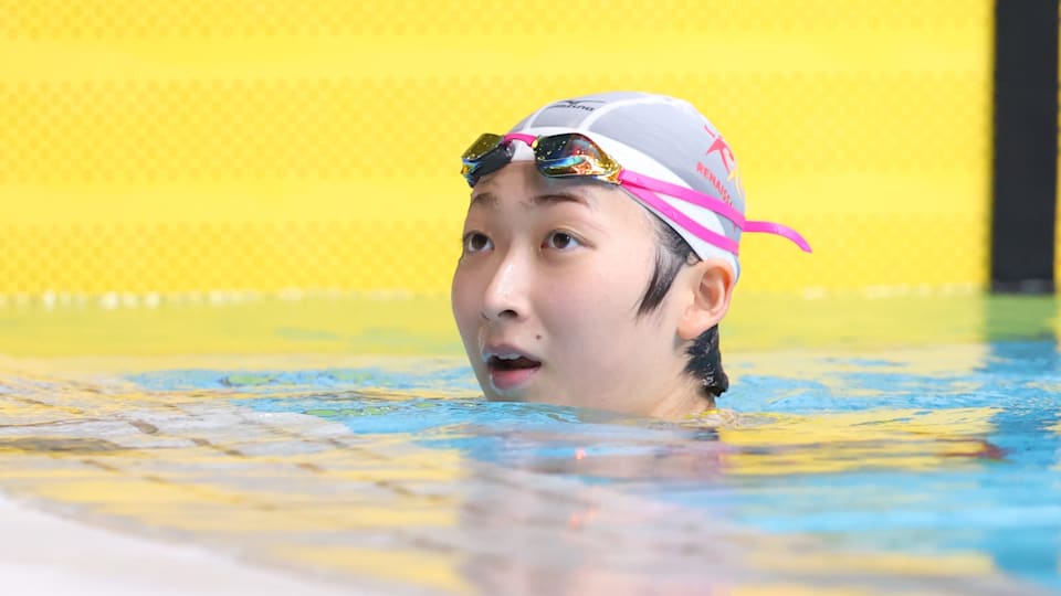 競泳特別大会／プールで調整を続ける池江