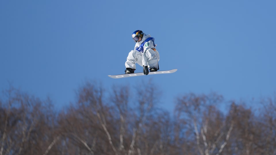 スノーボード・ビッグエアW杯最終戦 日本勢がダブル優勝！ 鬼塚雅が