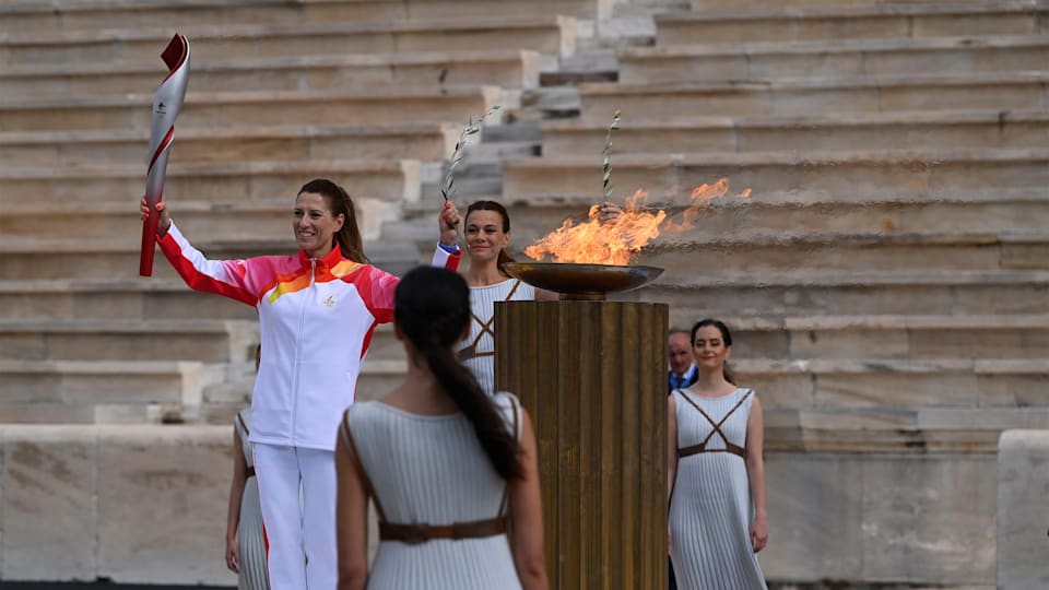 Olympic flame on its way to Beijing
