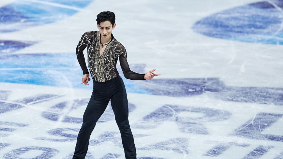 Donovan Carrillo competing at the 2025 ISU World Figure Skating Championships in Boston, USA.