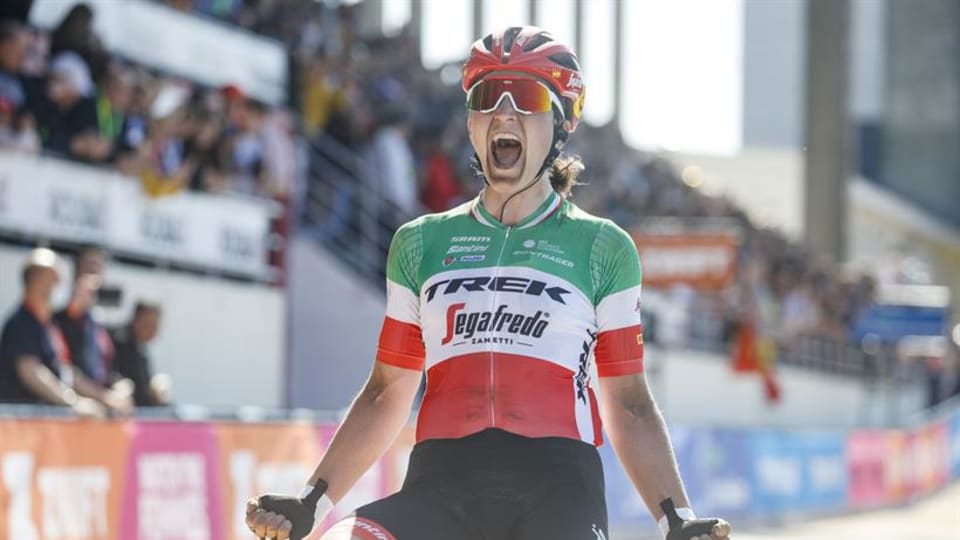 Elisa Longo Borghini vincitrice della Parigi-Roubaix 2022